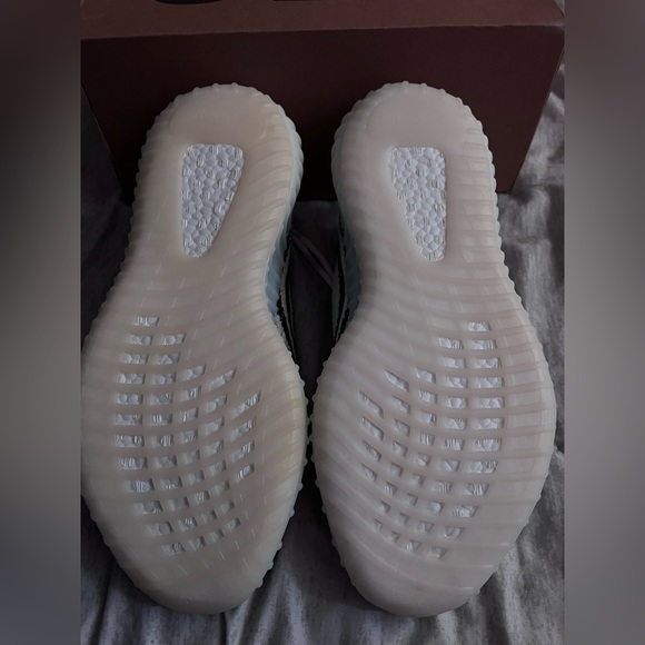 Yeezy 350 zebra - Picture 6 of 7